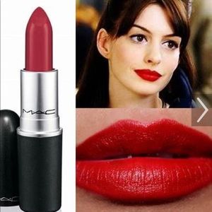 Mac Russian red lipstick new